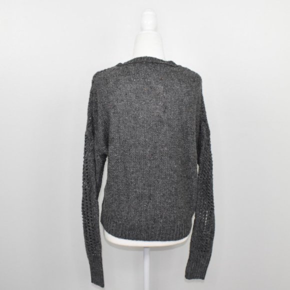 NWT Decree Crop Cable Knit Sweater Grey Size Small - Picture 6 of 11